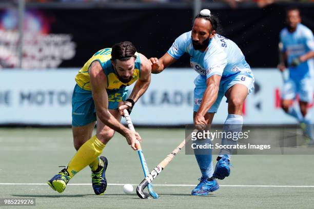 Trent Mitton of Australia, Sardar Singh of India during the Champions Trophy match between India v Australia at the Hockeyclub Breda on June 27, 2018...