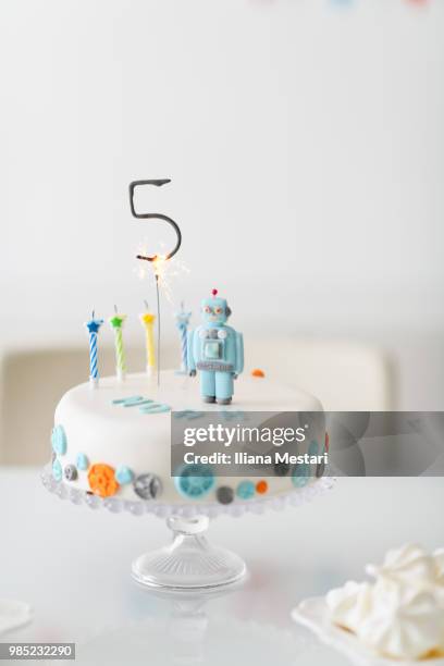 birthday cake - iliana mestari stock pictures, royalty-free photos & images