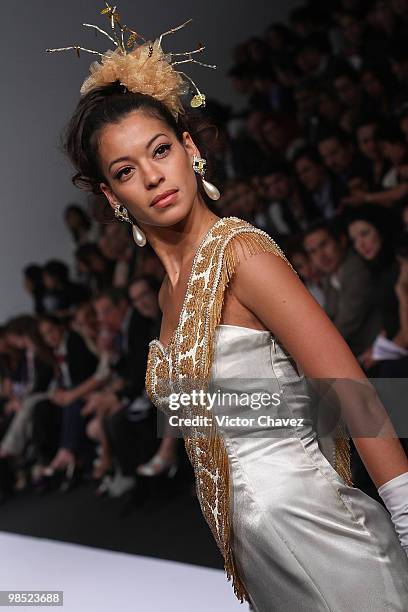 Model walks the runway wearing Pedro Loredo during Mercedes-Benz Fashion Mexico Autumn Winter 2010 at Campo Marte on April 16, 2010 in Mexico City,...