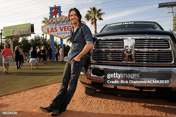 Jake Owen poses on April 17, 2010 in Las Vegas, Nevada.