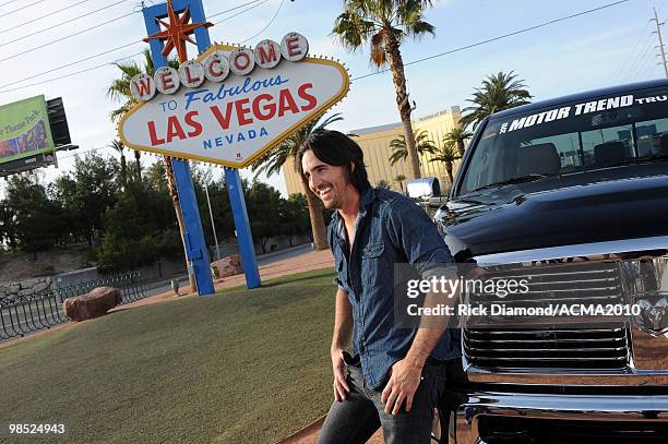 Jake Owen poses on April 17, 2010 in Las Vegas, Nevada.