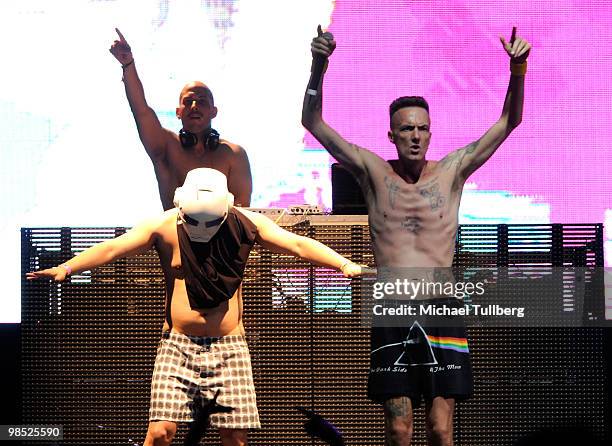 Ninja African Rapper Rapper Ninja Photos et images de collection - Getty Images