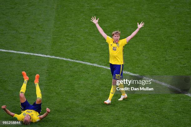 Emil Forsberg and Ola Toivonen of Sweden celebrate at the final whistle following the 2018 FIFA World Cup Russia group F match between Mexico and...