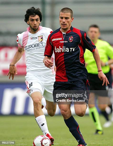 Daniele dessena of cagliari during the Serie A match between Cagliari Calcio and US Citta di Palermo at Stadio Sant'Elia on April 18, 2010 in...