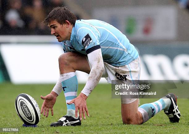 Toby Flood of Leicester places the ball for a kick during the Guinness Premiership match between Newcstle Falcons and Leicester Tigers at Kingston...