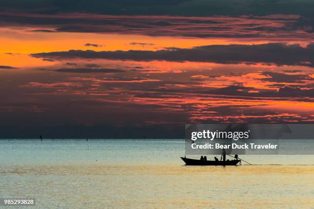 sunset at chanthaburi, thailand - chanthaburi sea bildbanksfoton och bilder