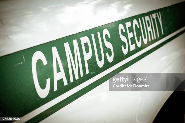 retro campus security - campus security car stock-fotos und bilder