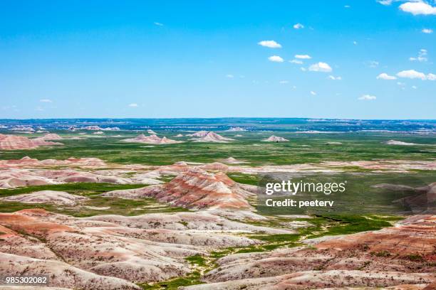 paesaggio a badlands, dakota del sud - badlands national park foto e immagini stock