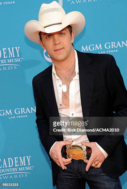 Musician Justin Moore arrives for the 45th Annual Academy of Country Music Awards at the MGM Grand Garden Arena on April 18, 2010 in Las Vegas,...