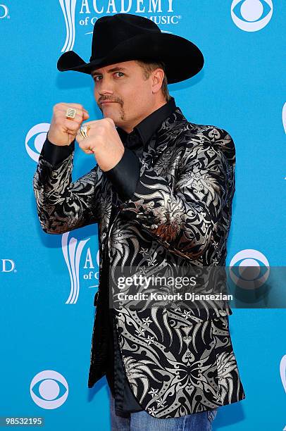 Musicians John Rich of the band Big & Rich arrives for the 45th Annual Academy of Country Music Awards at the MGM Grand Garden Arena on April 18,...