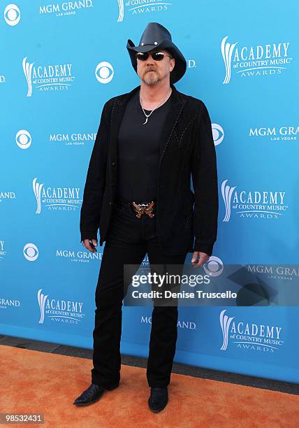 Musician Trace Adkins arrives for the 45th Annual Academy of Country Music Awards at the MGM Grand Garden Arena on April 18, 2010 in Las Vegas,...