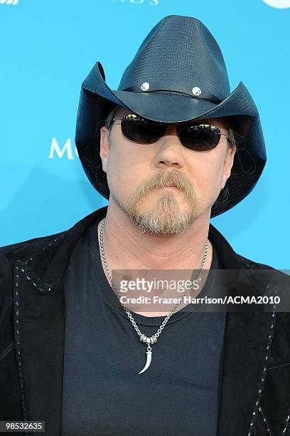 Musician Trace Adkins arrives for the 45th Annual Academy of Country Music Awards at the MGM Grand Garden Arena on April 18, 2010 in Las Vegas,...