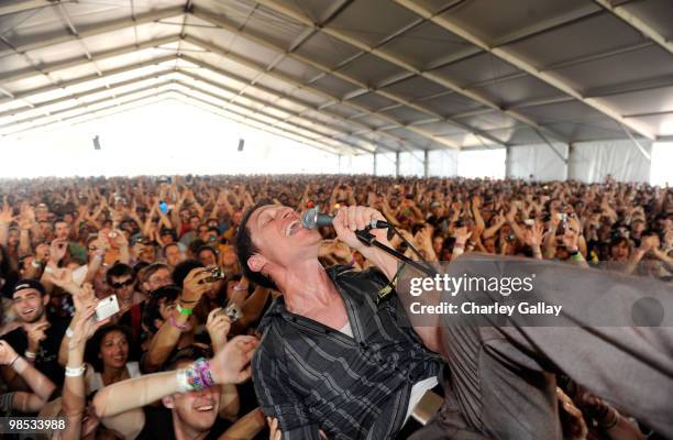 Meany Rapper Meany Photos and Premium High Res Pictures - Getty Images