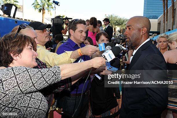 Musician Darius Rucker is interviewed at the 45th Annual Academy of Country Music Awards at the MGM Grand Garden Arena on April 18, 2010 in Las...