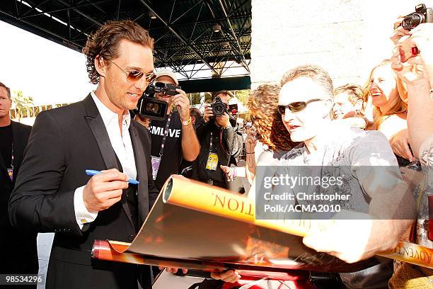 Matthew McConaughey greets fans at the 45th Annual Academy of Country Music Awards at the MGM Grand Garden Arena on April 18, 2010 in Las Vegas,...