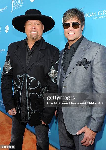 Musicians Eddie Montgomery and Troy Gentry of Montgomery Gentry arrive for the 45th Annual Academy of Country Music Awards at the MGM Grand Garden...
