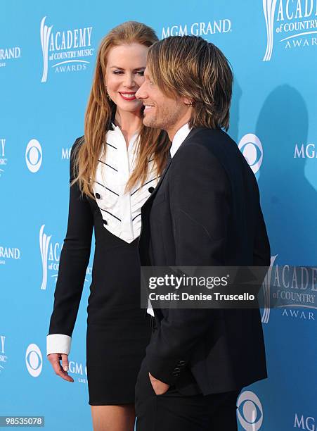 Actress Nicole Kidman and musician Keith Urban arrive for the 45th Annual Academy of Country Music Awards at the MGM Grand Garden Arena on April 18,...