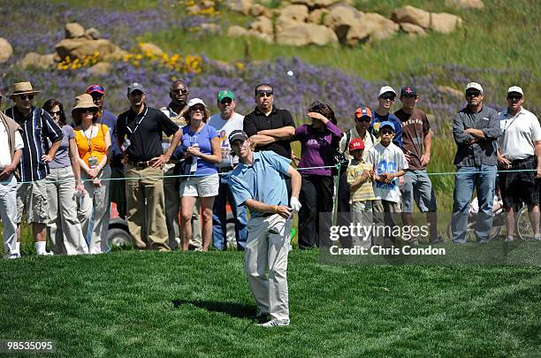 David Hearn of Canada chips to the second green during the final round of the Fresh Express Classic at TPC Stonebrae on April 18, 2010 in Hayward,...