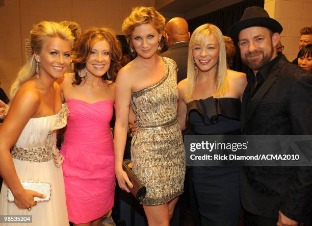 Singers Julianne Hough and Sarah Buxton with musicians Jennifer Nettles, LeAnn Rimes and Kristian Bush backstage at the 45th Annual Academy of...