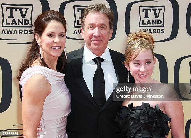 Actress Jane Hajduk, actor Tim Allen and Katherine Allen attend the 8th Annual TV Land Awards at Sony Studios on April 17, 2010 in Culver City,...