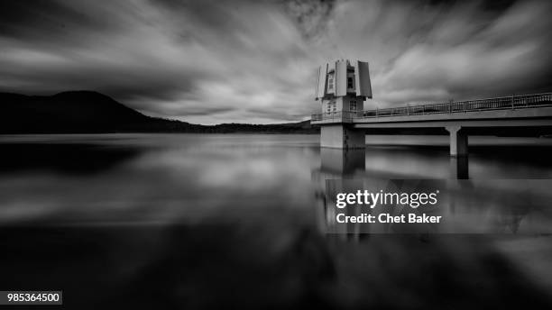 tuyen lam lake - chet lam stock pictures, royalty-free photos & images