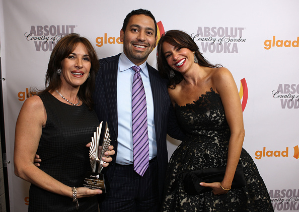 Elisa Ramon Elisa Ross, Ramon Escobar and actress Sofia Vergara pose backstage at ...