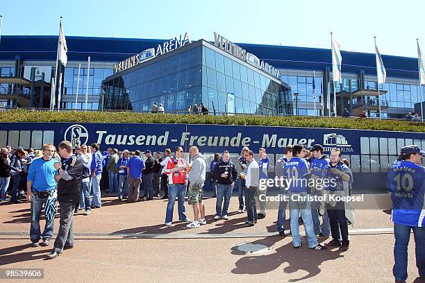 Fans of Schalke walk to the stadium before the Bundesliga match between FC Schalke 04 and Borussia Moenchengladbach at the Veltins Arena on March 17,...