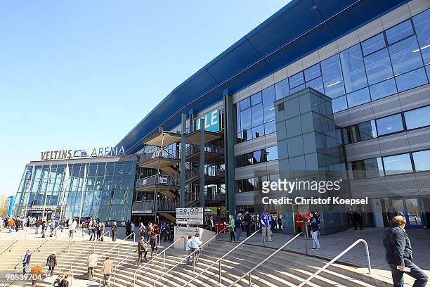General view of the Veltins Arena before the Bundesliga match between FC Schalke 04 and Borussia Moenchengladbach at the Veltins Arena on March 17,...