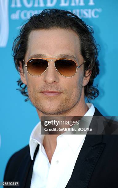 Actor Matthew McConaughey arrives at the 45th Academy of Country Music Awards in Las Vegas, Nevada, on April 18, 2010. AFP PHOTO / GABRIEL BOUYS