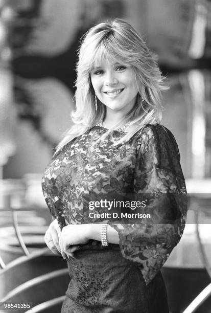Sam Fox 1 002 Samantha Fox Photos Photos et images haute résolution - Getty Images