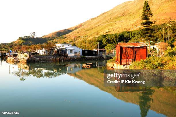 tai o village - tai o imagens e fotografias de stock