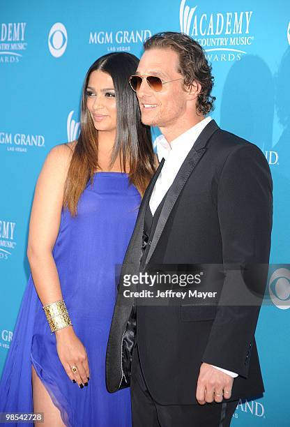 Actor Matthew McConaughey and girlfriend Camila Alves arrive for the 45th Annual Academy of Country Music Awards at MGM Grand Garden Arena on April...