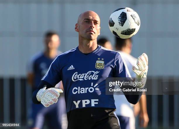 Wilfredo Caballero of Argentina warms up during a training session at Stadium of Syroyezhkin sports school on June 27, 2018 in Bronnitsy, Russia.