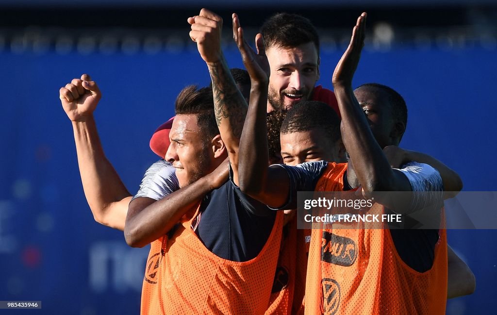 FBL-WC-2018-FRA-TRAINING
