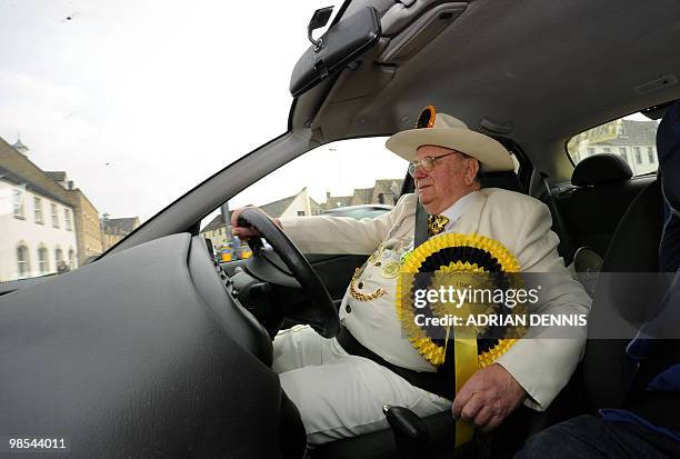 Alan Hope The Official Monster Raving Loony Party Photos and Premium High Res ...
