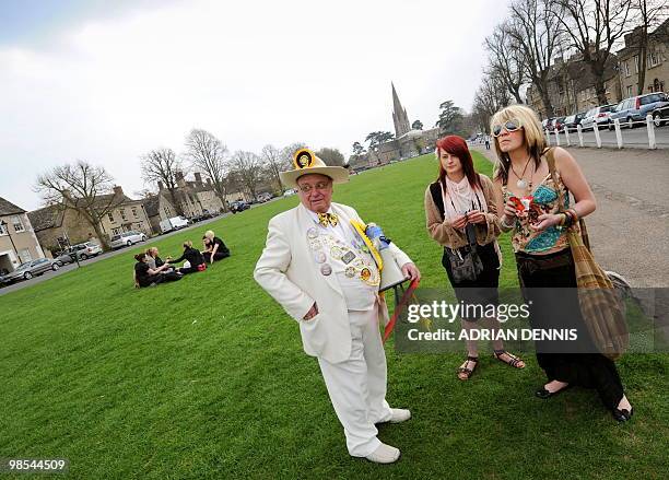 Alan Hope Alan Howling Laud Hope Photos and Premium High Res Pictures - Getty Images