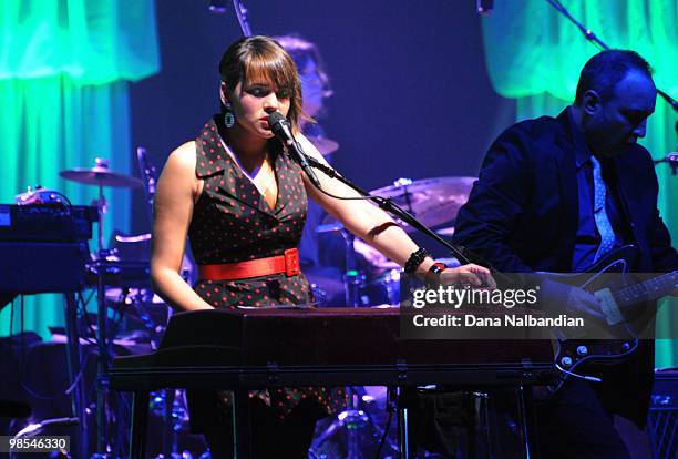 Norah Jones performs at Paramount Theatre on April 18, 2010 in Seattle, Washington.