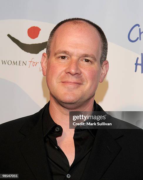 Sports commentator Rich Eisen attends Children Mending Hearts Third Annual Peace Please Gala the Music Box Theatre on April 16, 2010 in Hollywood,...