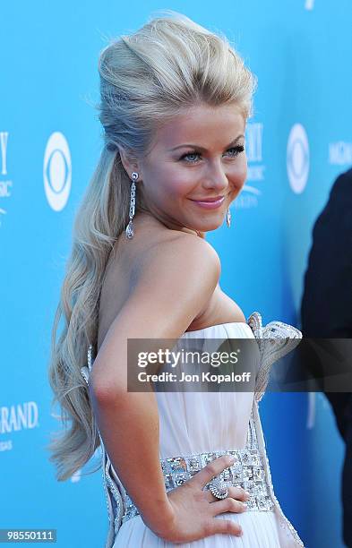 Singer Julianne Hough arrives at the 45th Annual Academy Of Country Music Awards - Arrivals at MGM Grand Garden Arena on April 18, 2010 in Las Vegas,...