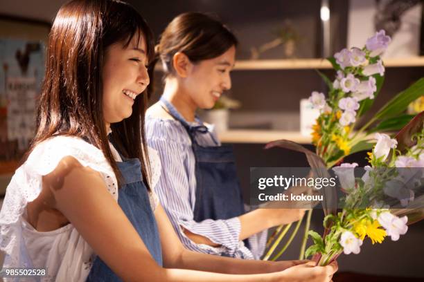 state of flower arrangement classroom. - perfume japan stock pictures, royalty-free photos & images