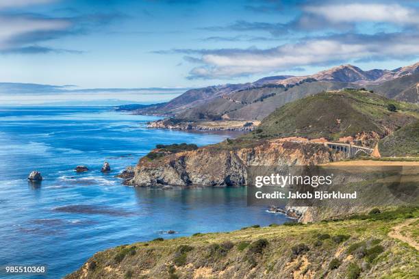 a coastline along the pacific coast highway in california, usa. - ビクスビークリーク ストックフォトと画像