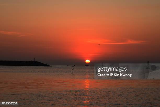 sunset last moment in tai o - tai o imagens e fotografias de stock