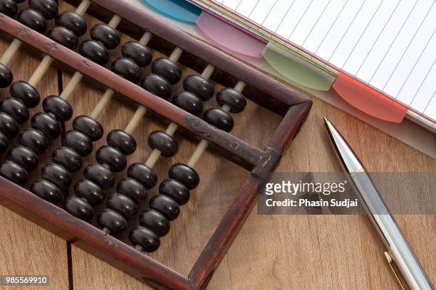 accounting abacus - accounting abacus stock pictures, royalty-free photos & images
