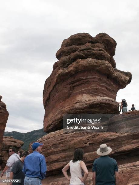 Angled Rocks Colorado 48 Balanced Rock (Garden Of The Gods) Stock Photos, High-Res Pictures ...