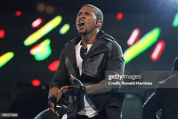 Artist Usher performs during introductions prior to the start of the NBA All-Star Game, part of 2010 NBA All-Star Weekend at Cowboys Stadium on...