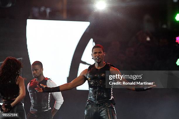 Artist Usher performs during introductions prior to the start of the NBA All-Star Game, part of 2010 NBA All-Star Weekend at Cowboys Stadium on...