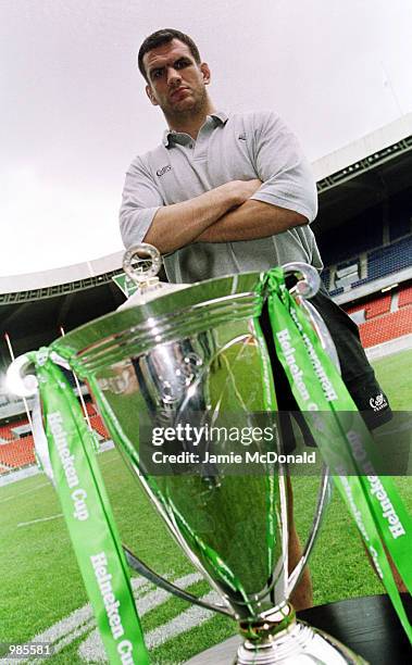 Captain Martin Johnson of Leicester Tigers before tommorows Heineken Cup Final between Leicester Tigers v Stade Francais at the Parc Des Princes,...