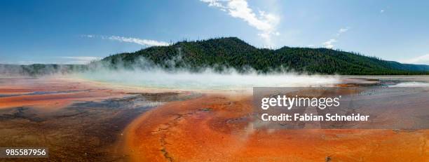 midway geyser basin - midway geyser basin stock pictures, royalty-free photos & images