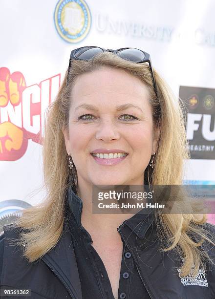 Actress Leann Hunley attends the 7th Annual Hack n' Smack Celebrity Golf Tournament benefiting the Melanoma Research Foundation at El Caballero...