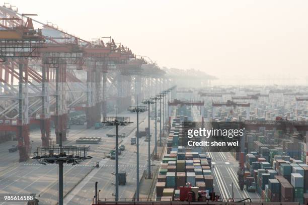 international container terminal in shanghai, china - wei shen stock pictures, royalty-free photos & images
